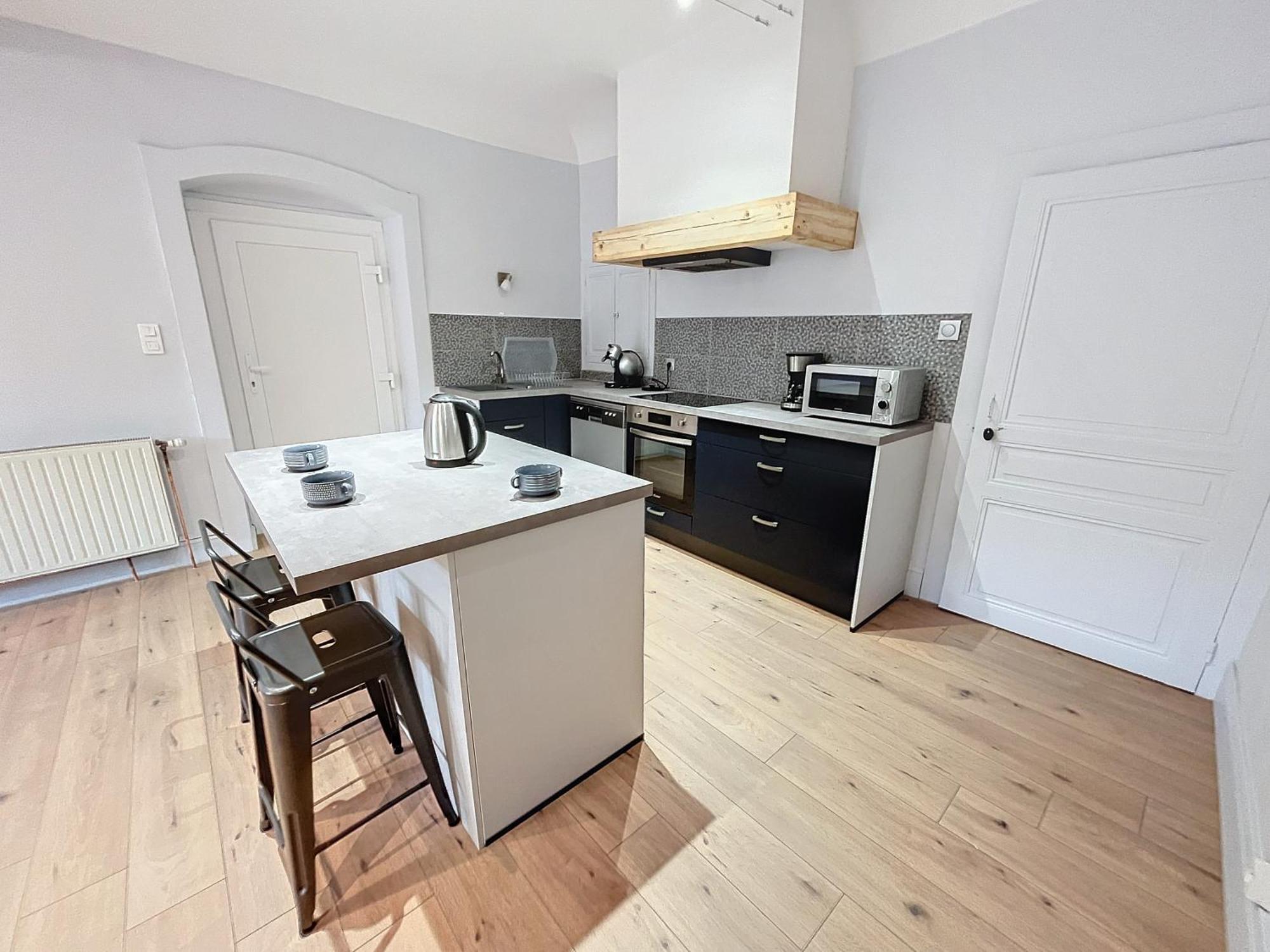 Grand Appartement Centre-Ville Clairvaux-les-Lacs Bagian luar foto