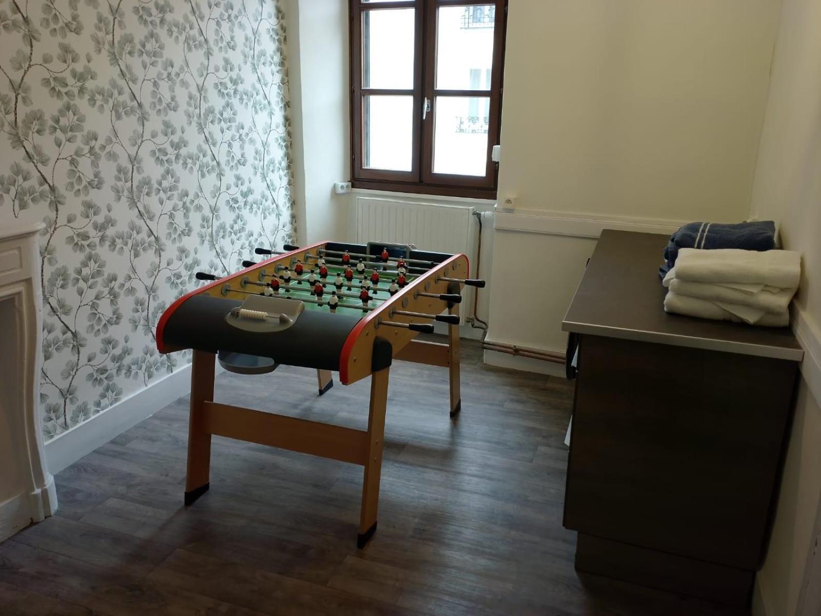 Grand Appartement Centre-Ville Clairvaux-les-Lacs Bagian luar foto